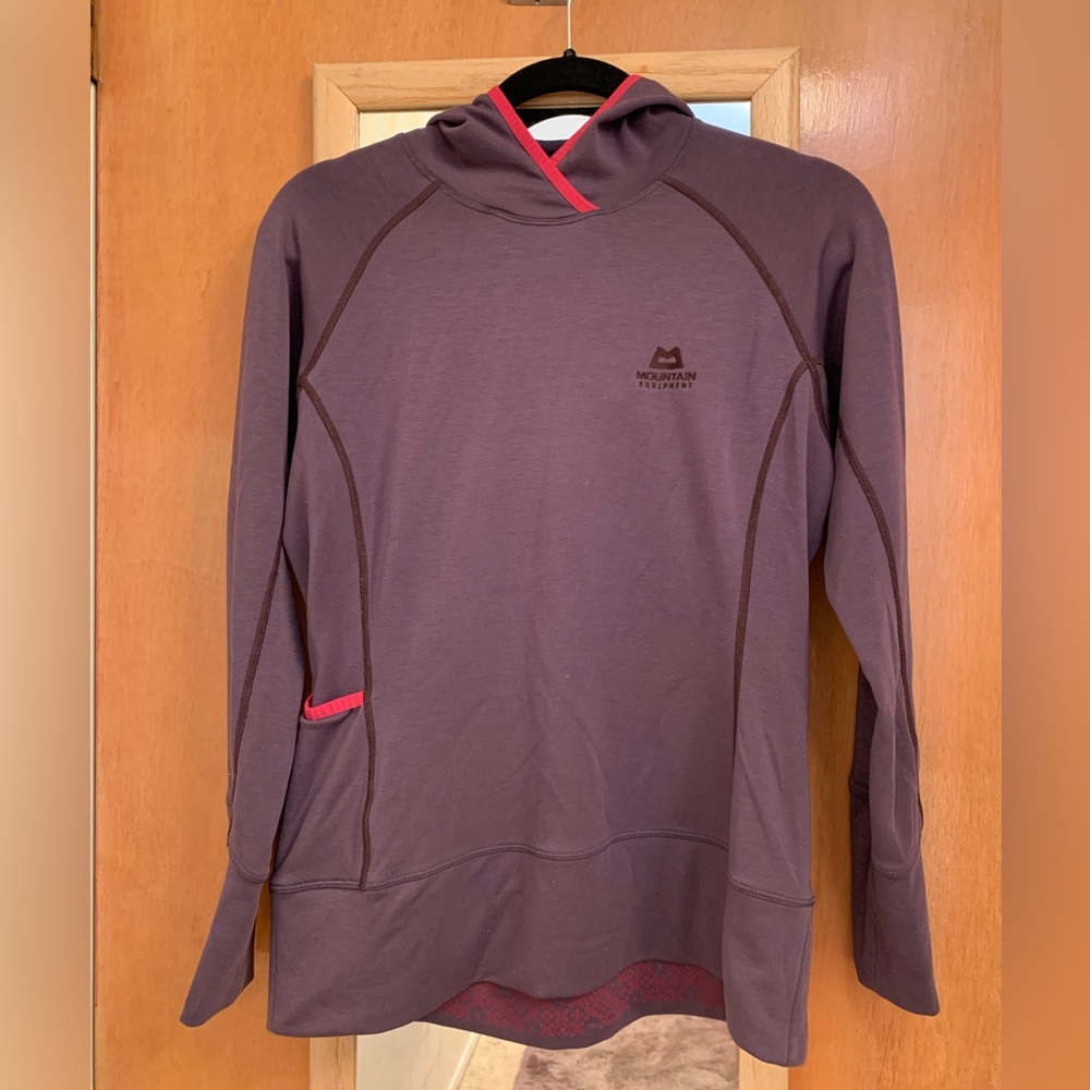 Mountain Equipment womens size M sweater